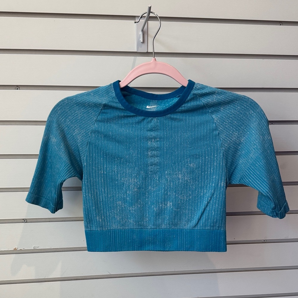 Nike Blue Ribbed Cropped Top